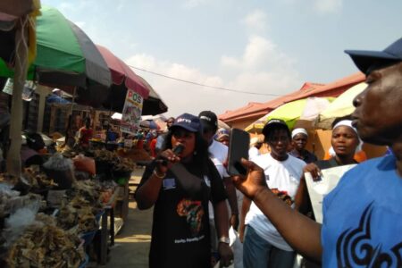 NGO takes Legal Right campaign to Market